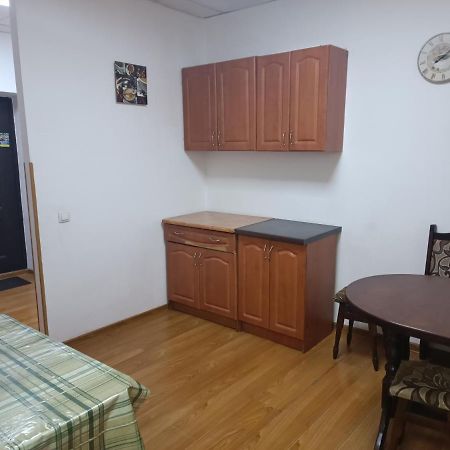 Apartments Domovik On Valenberga 3 Mukaczewo Zewnętrze zdjęcie