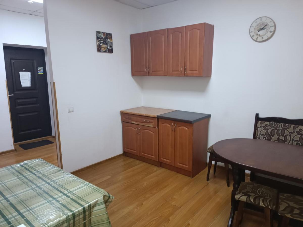 Apartments Domovik On Valenberga 3 Mukaczewo Zewnętrze zdjęcie